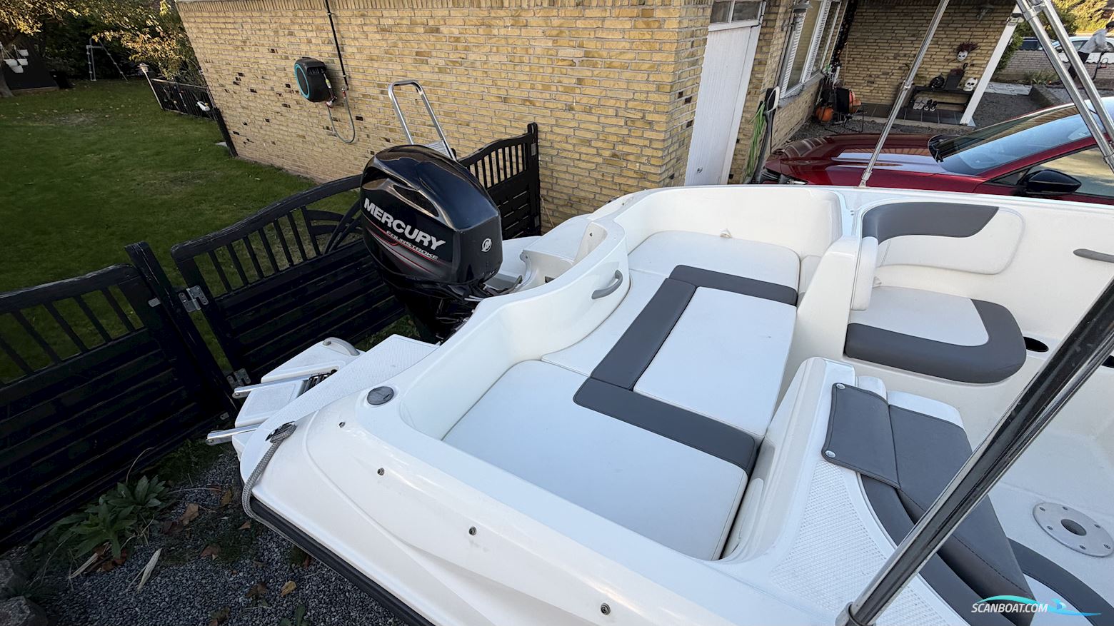 Bayliner E5 Element