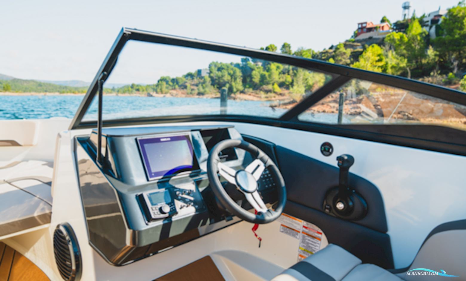 Bayliner V20 BR m/Mercury F150 hk Racing XL DS V6, hvid