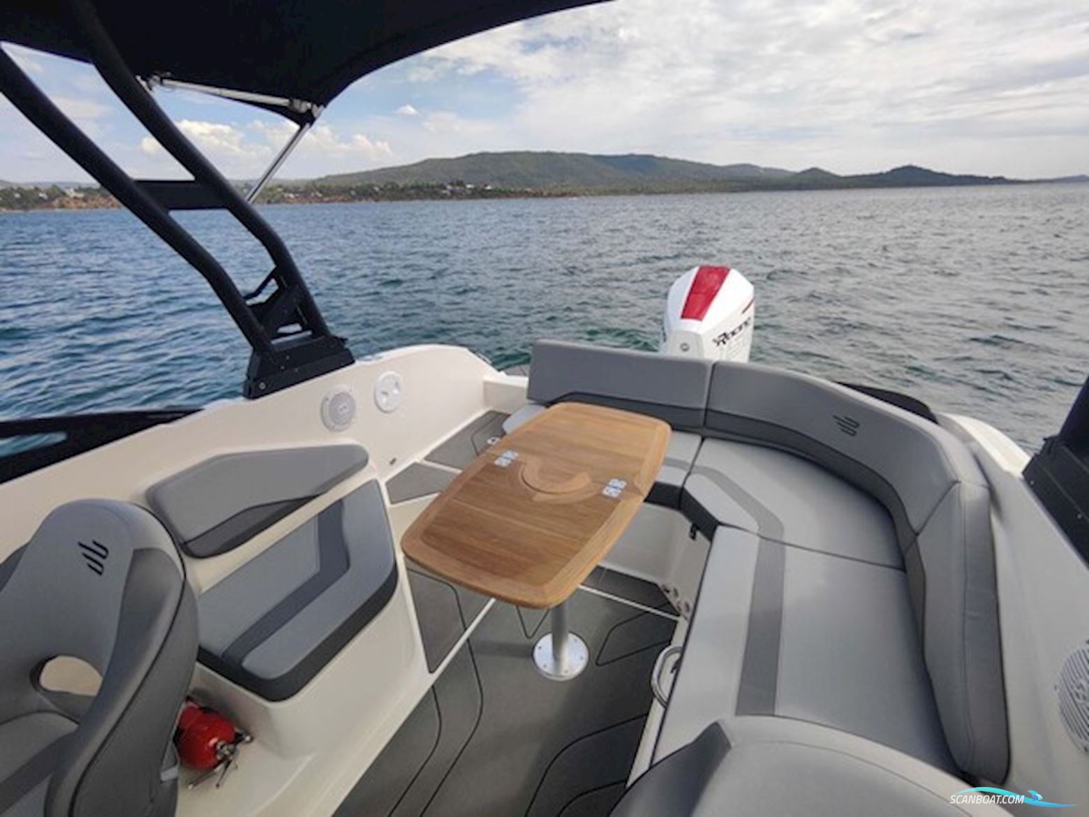 Bayliner V20 BR m/Mercury F150 hk Racing XL DS V6, hvid