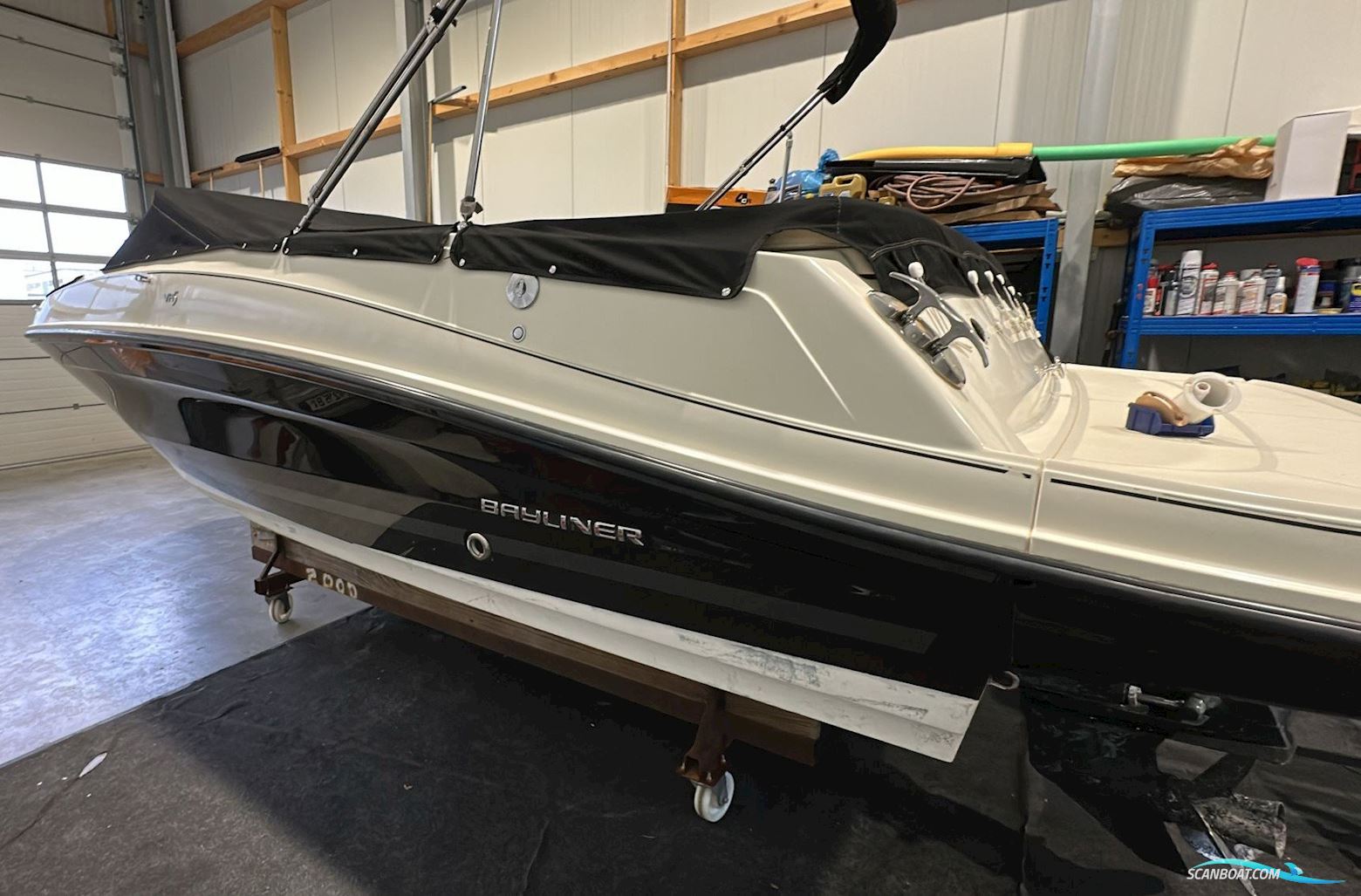 Bayliner VR 5 Bowrider - 4,5 V6 200 PS