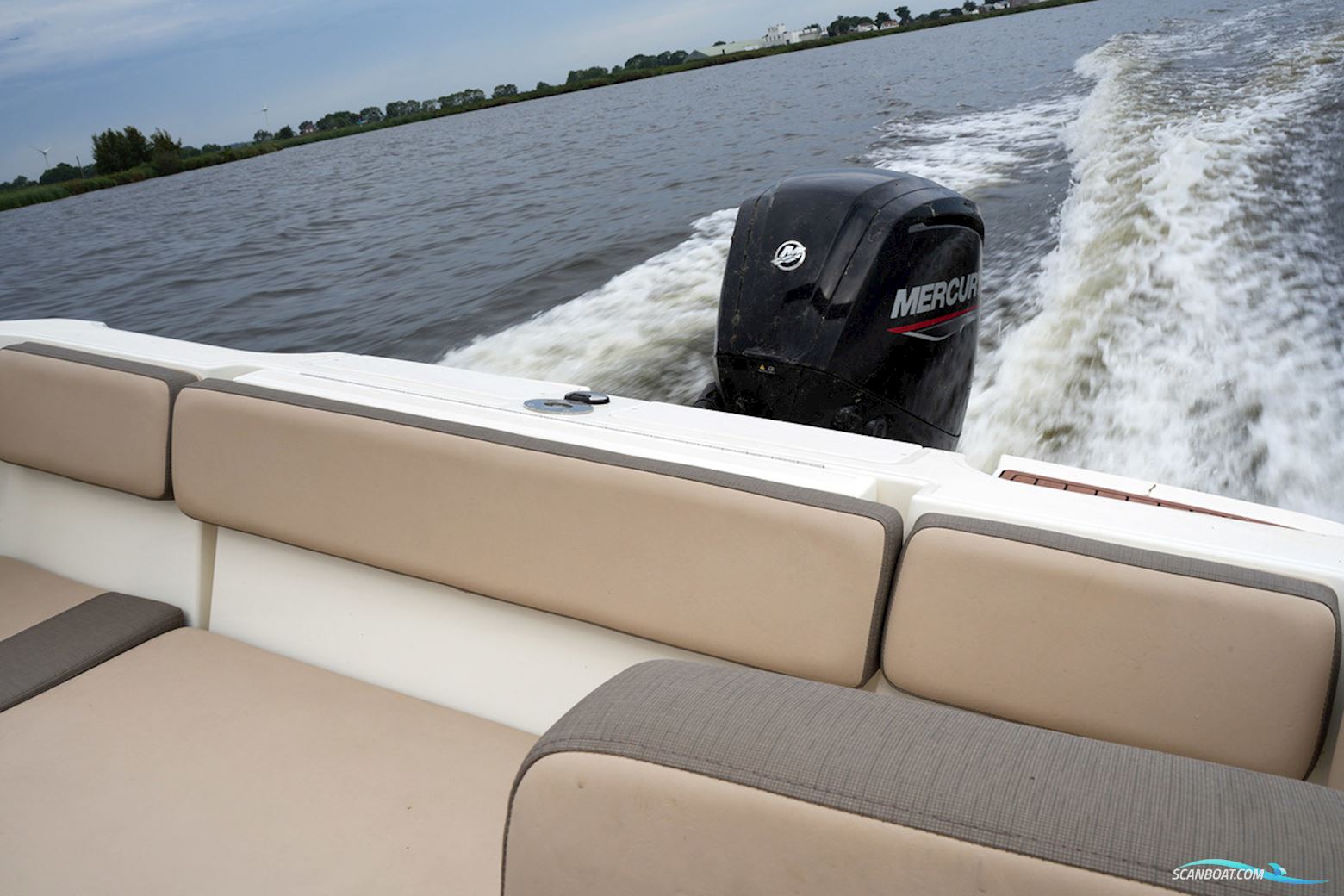 Bayliner VR4