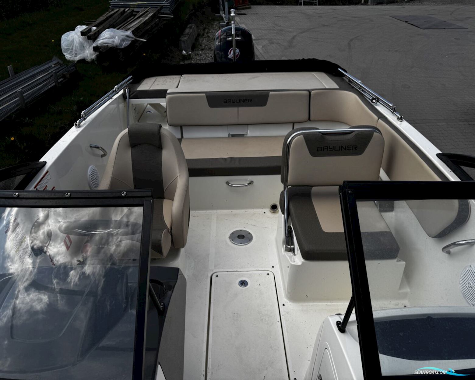 Bayliner VR5 Bowrider