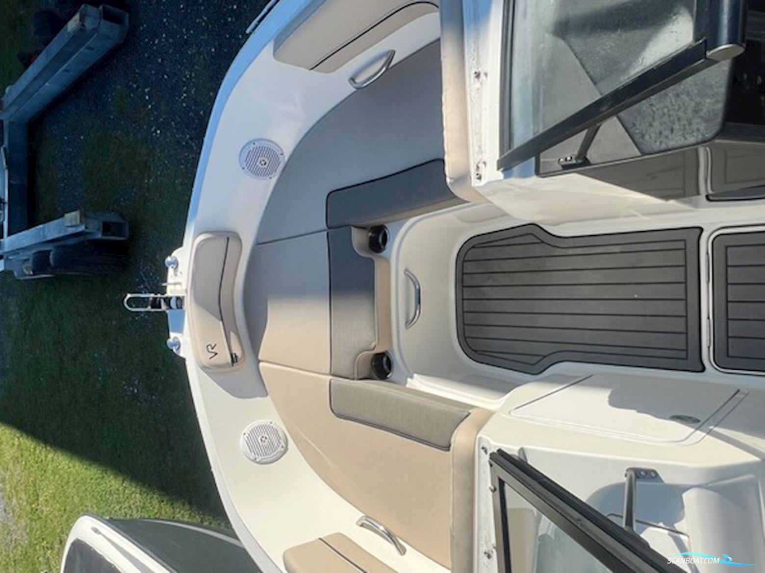 Bayliner VR5 Bowrider