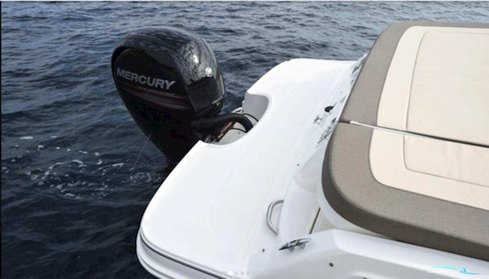 Bayliner VR5 Cuddy OB (Sat 52.430.- Ned )