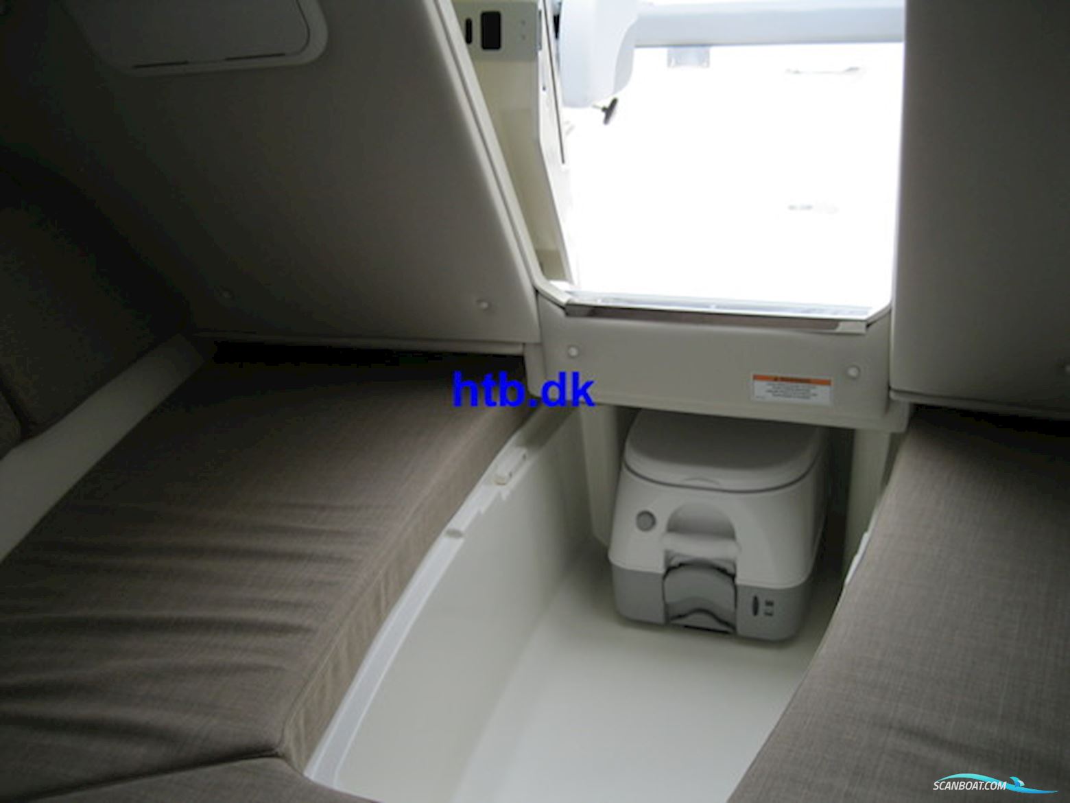 Bayliner VR5 OB Cuddy m/Mercury F150 hk Racing XL DS V6, Hvid - Solgt !