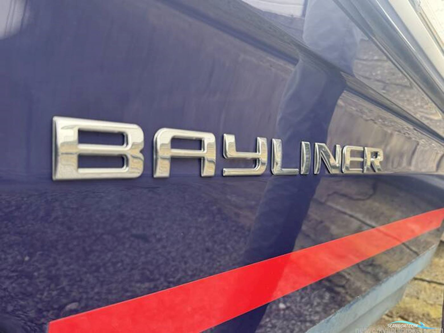Bayliner VR5