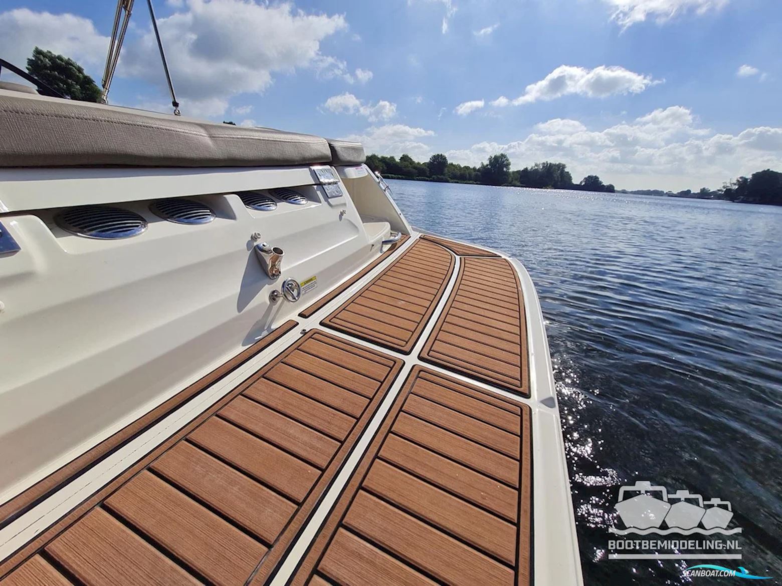 Bayliner VR6 Bowrider