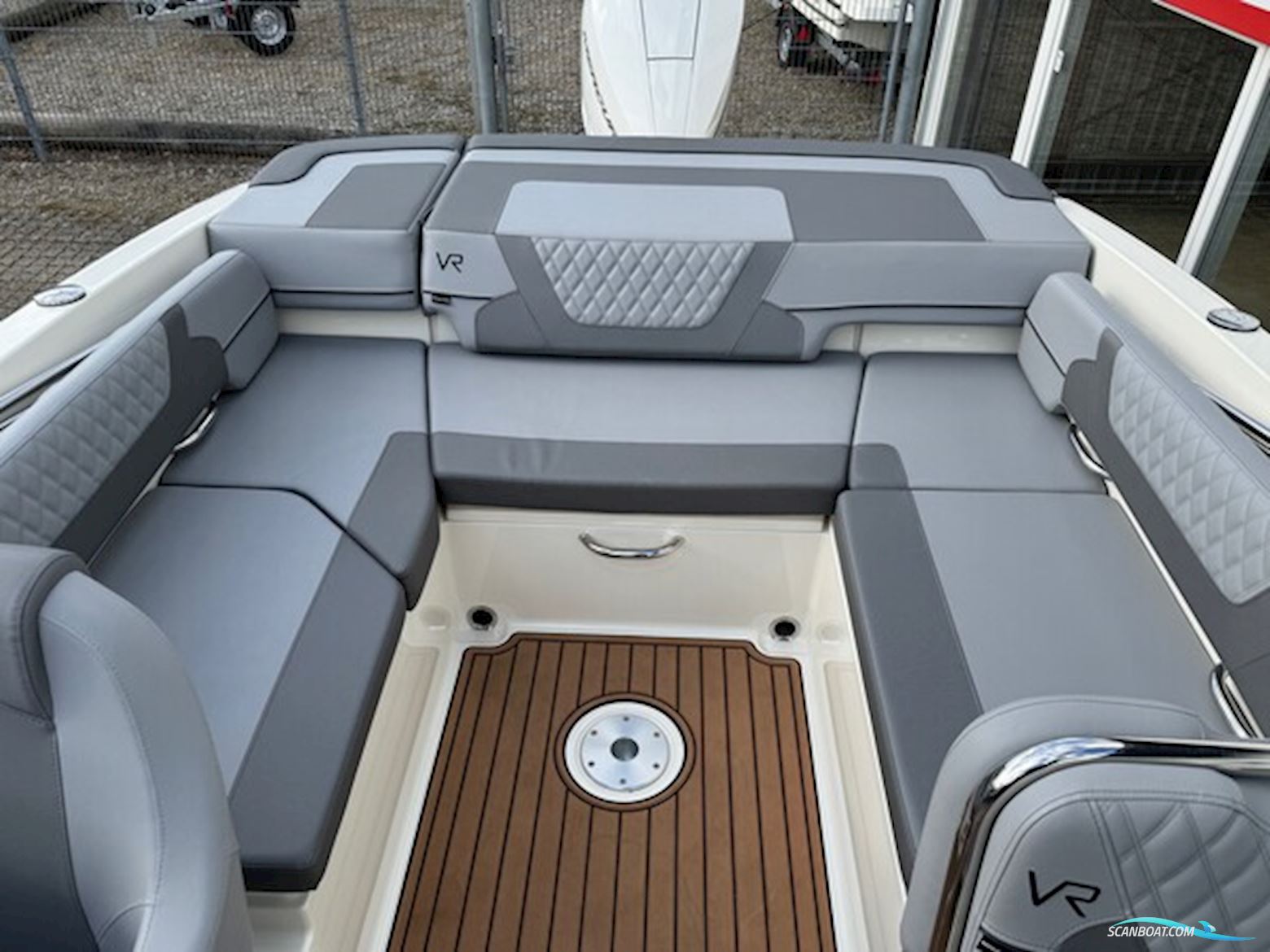 Bayliner VR6 Cuddy med F250 Mercury Verado AM DS XL V8 CF - SOLGT