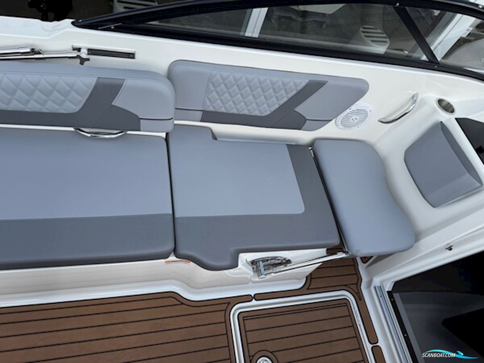 Bayliner VR6 Cuddy med F250 Mercury Verado AM DS XL V8 CF - SOLGT