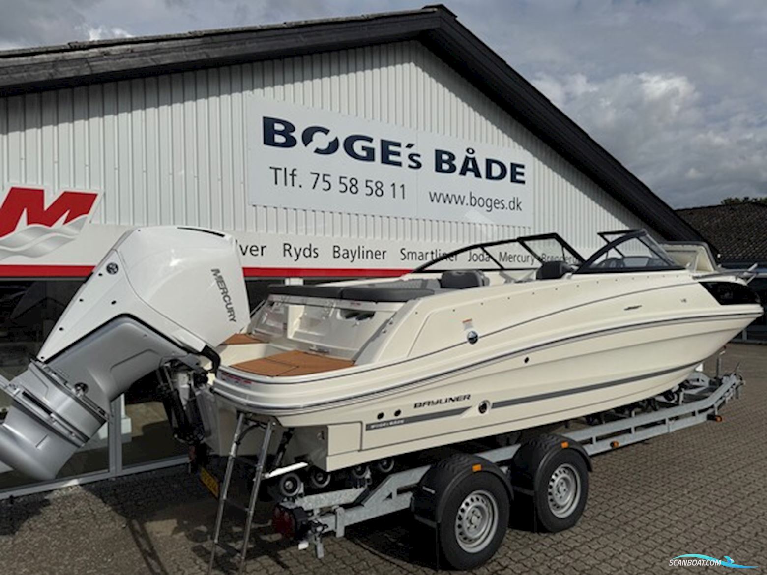 Bayliner VR6 Cuddy med F250 Mercury Verado AM DS XL V8 CF - SOLGT