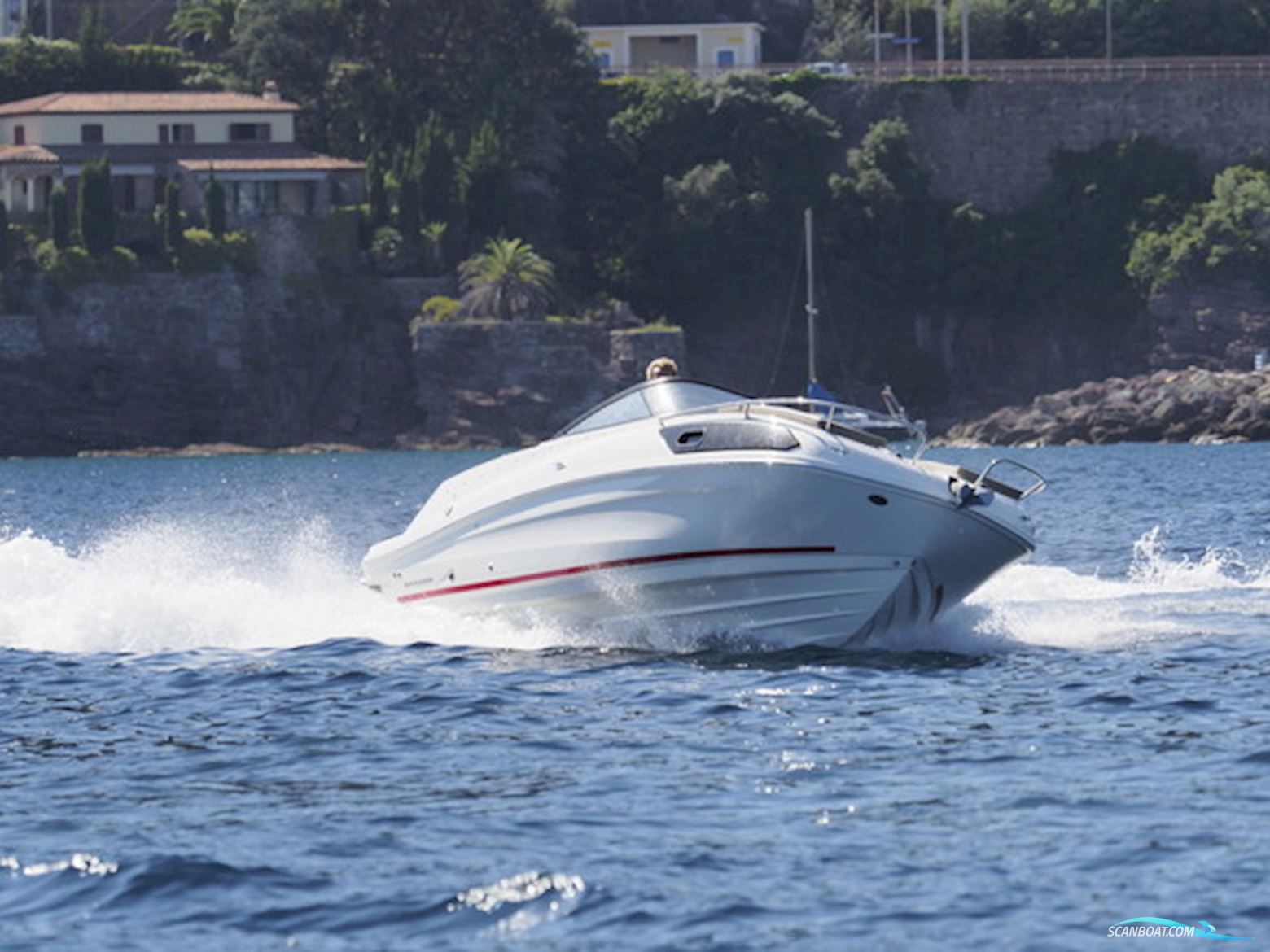 Bayliner VR6 Cuddy Med Mercruiser Sterndrive Motorbåt 2022, Danmark