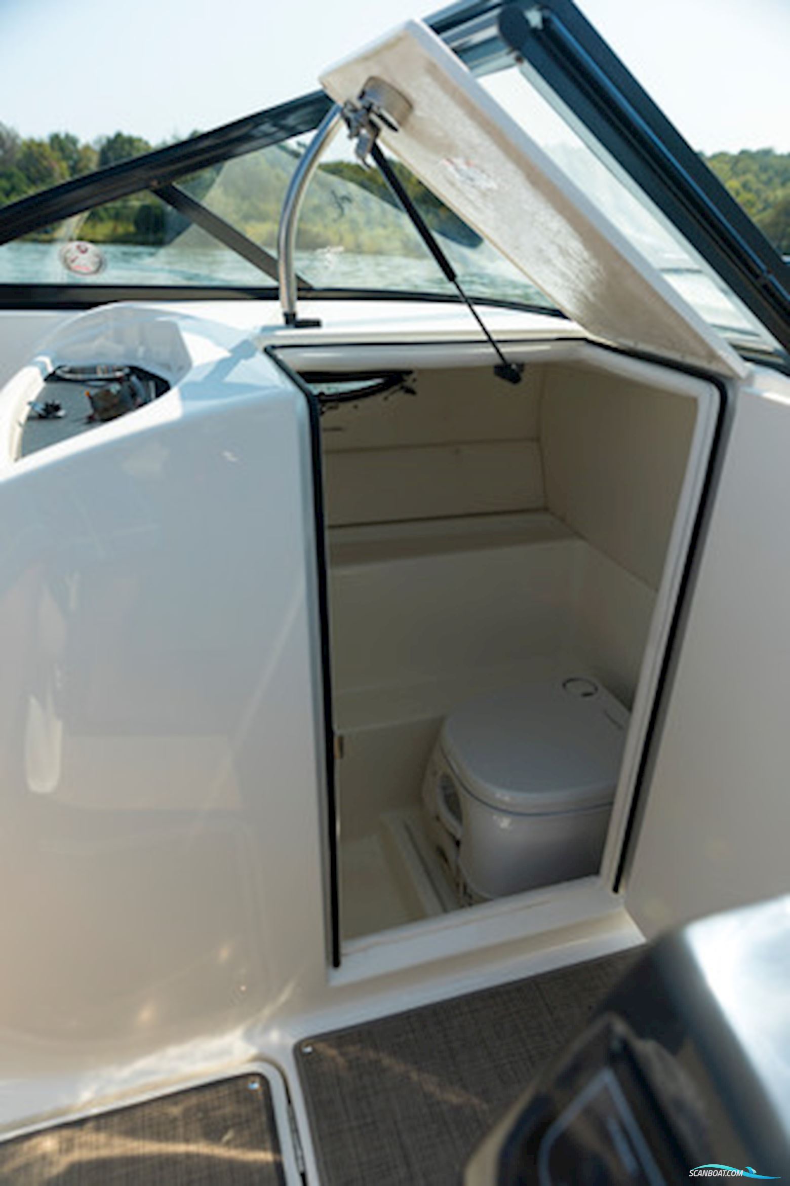 Bayliner VR6 OB
