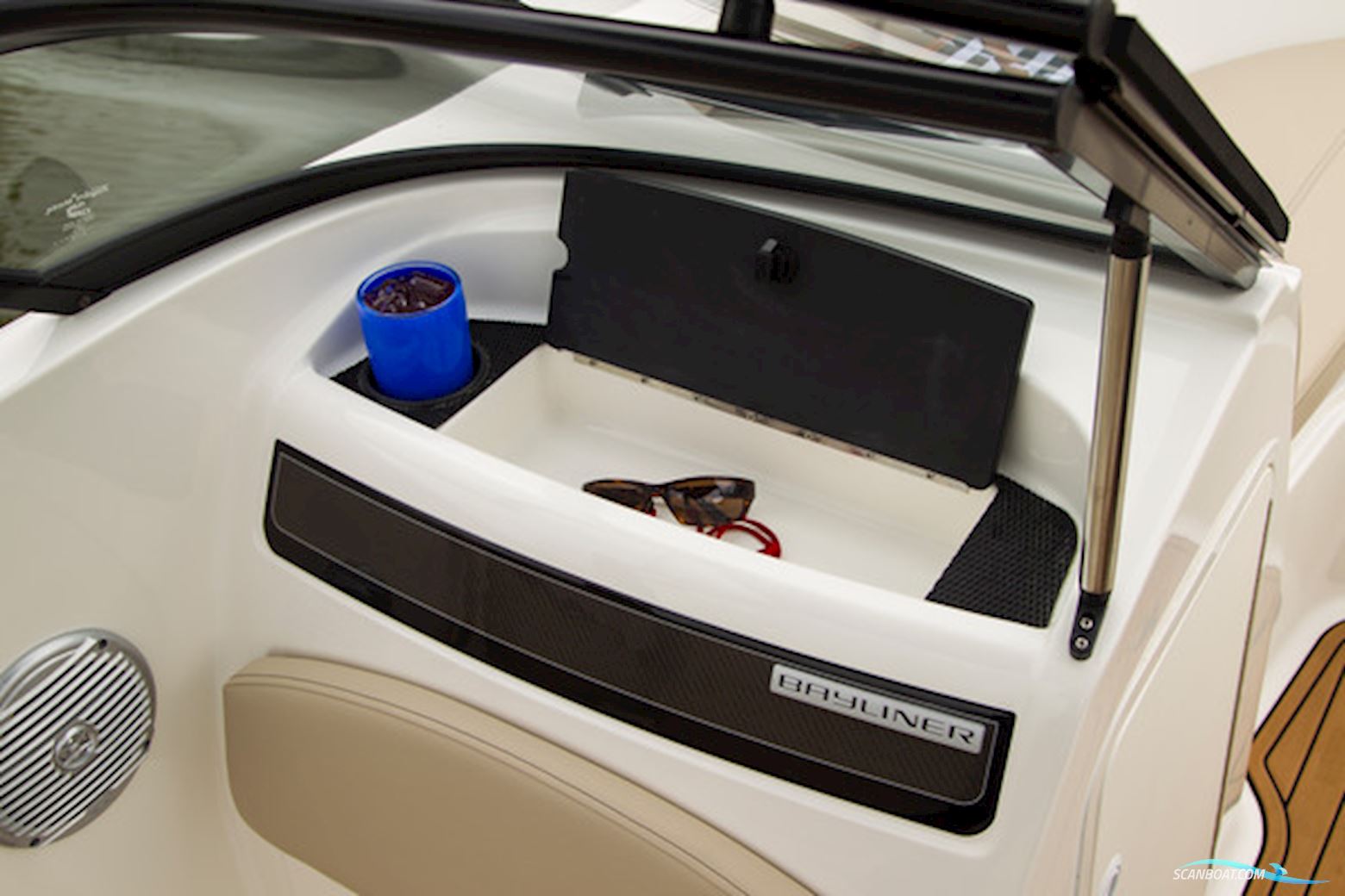 Bayliner VR6 OB