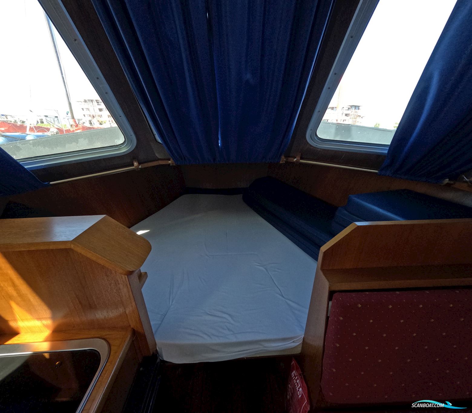 Beachcraft  850 Refit