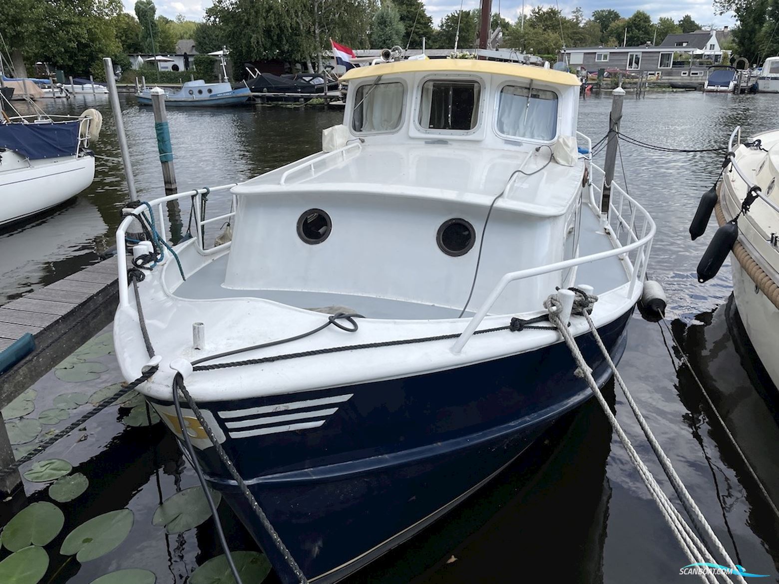 Beenhakker kotter 900