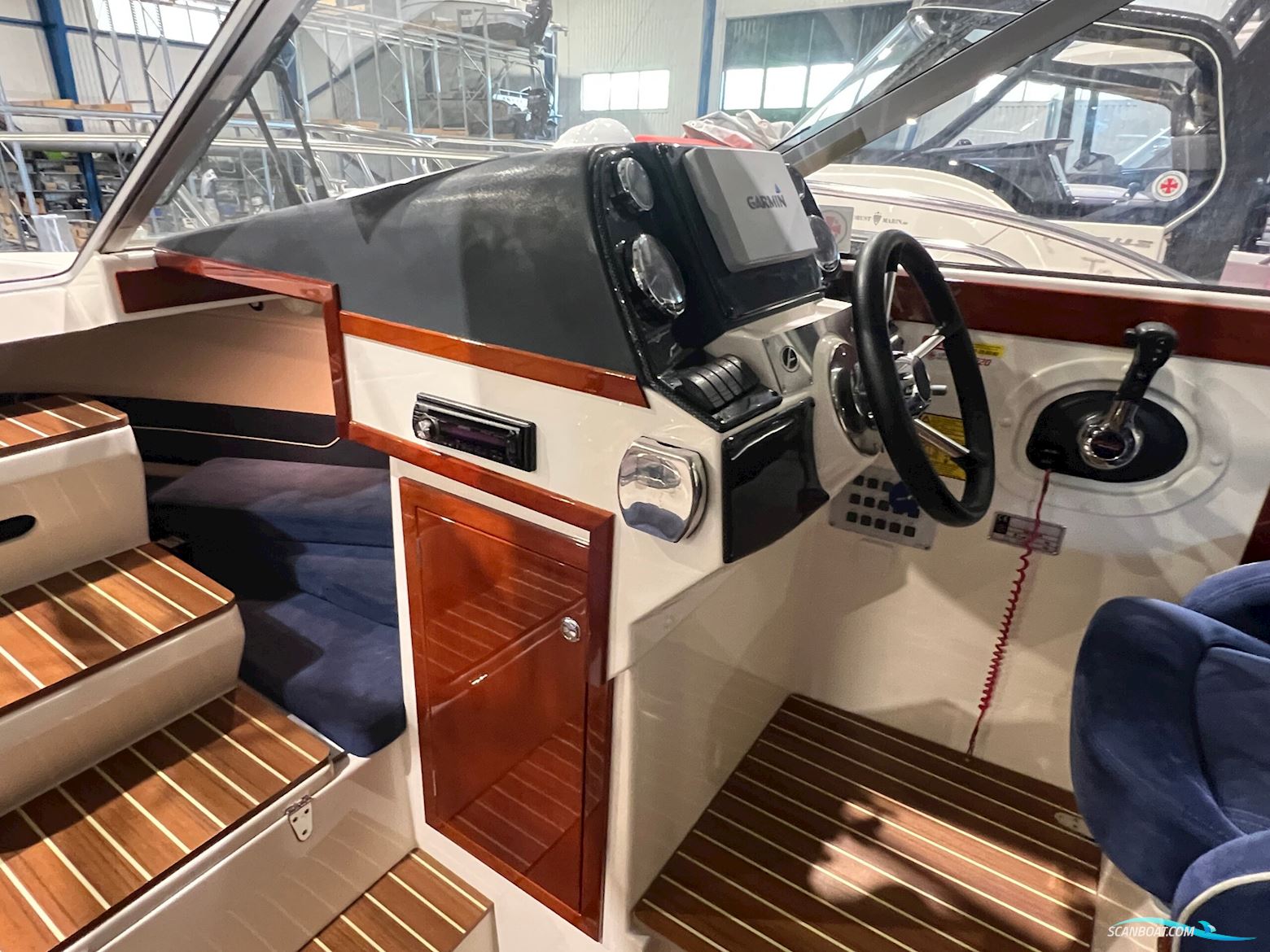 Begagnad Aquador 22 C -11