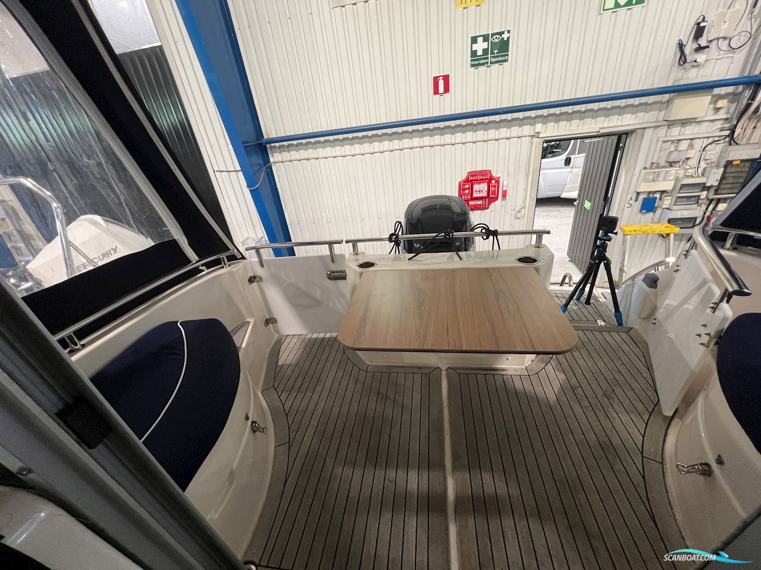 Begagnad Aquador 22 C -11