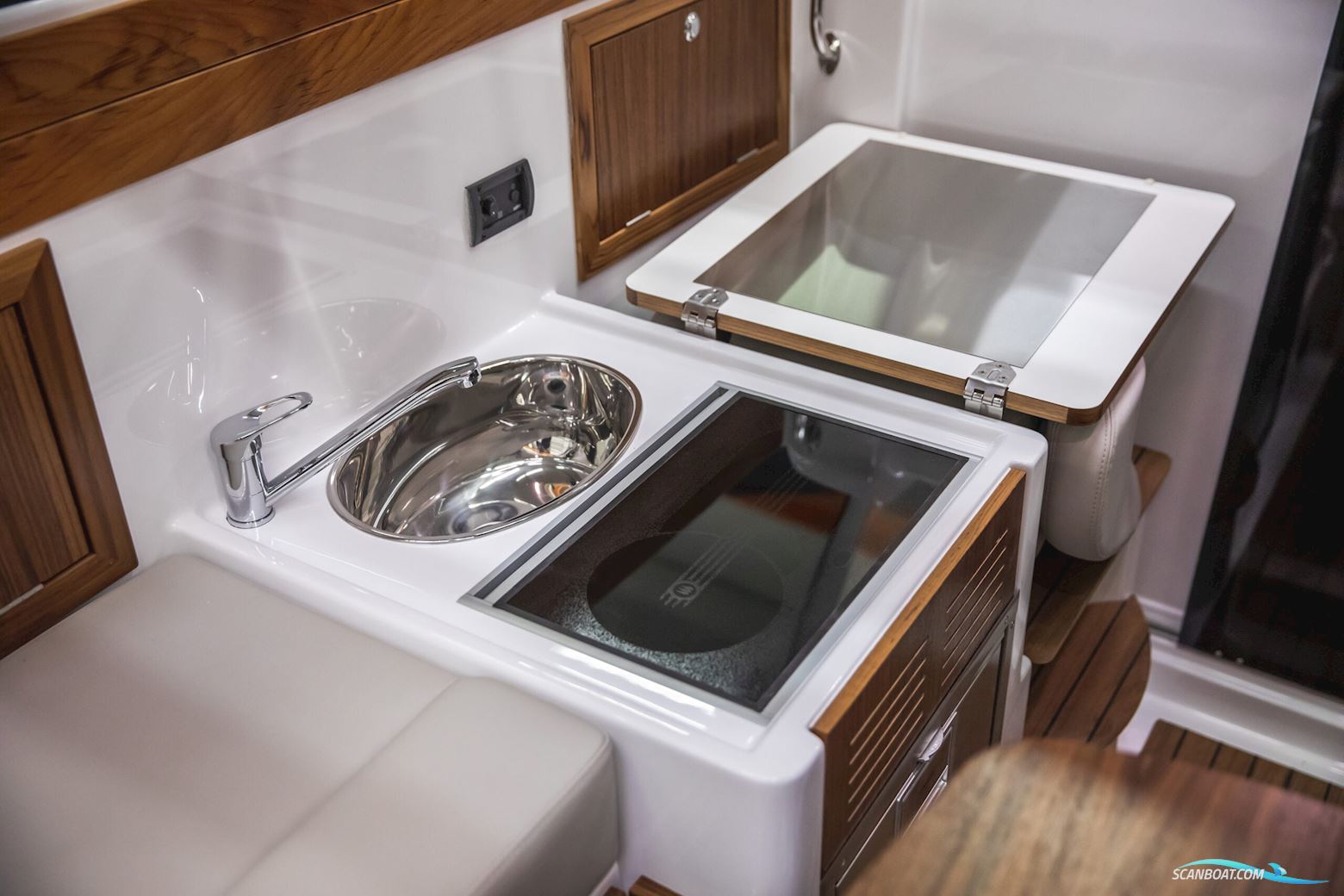 Begagnad Aquador 25 DC -21