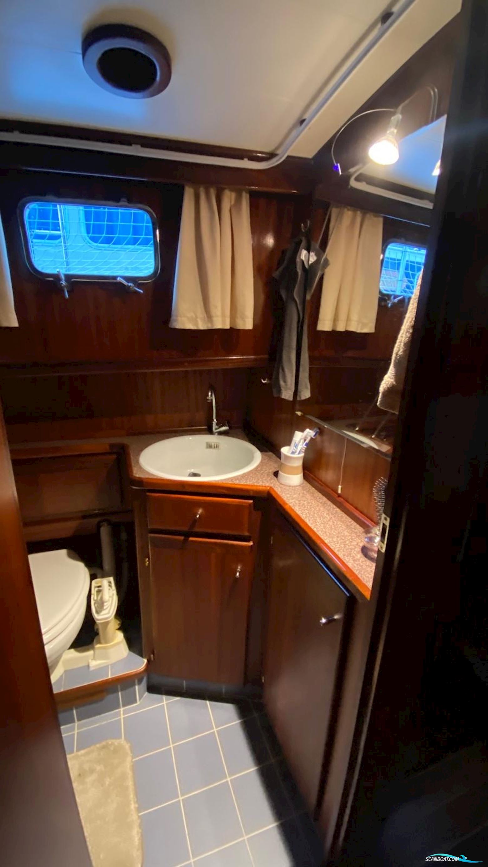 Bekebrede Danish Rose 11.20 AK Cabrio