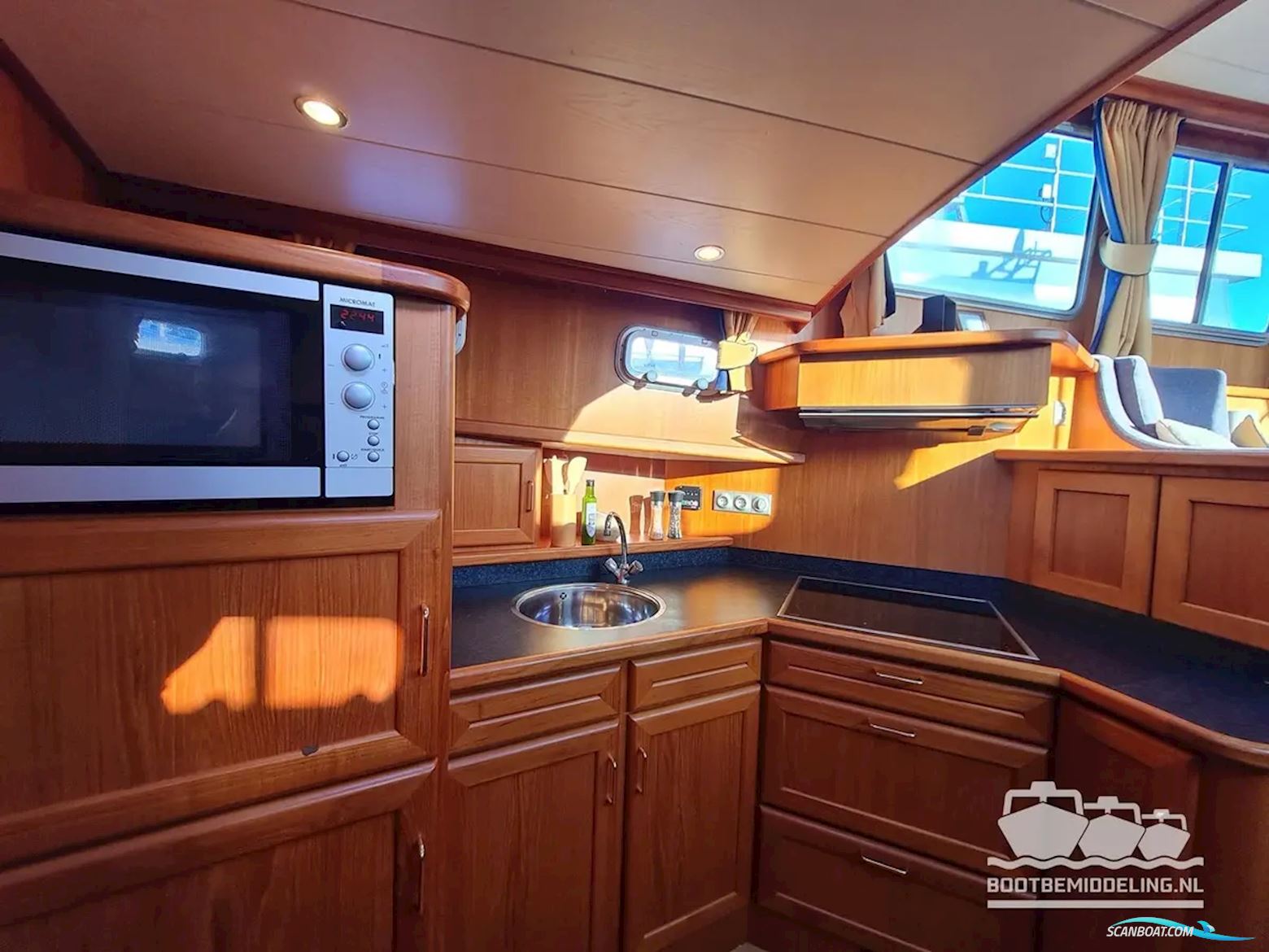 Bekebrede Spiegelkotter 12.50 AK