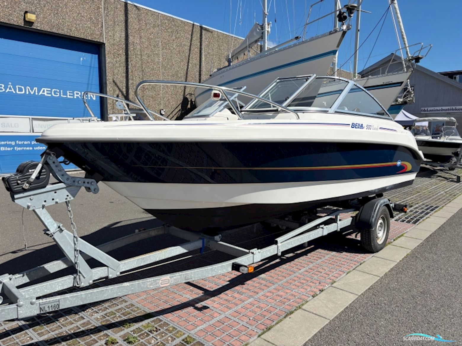 Bella 530 Excel Bowrider