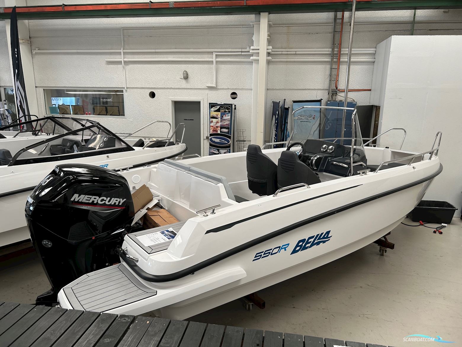 Bella 550 R Motorbåt 2025, med Mercury 80 hk 4-Takt motor, Danmark