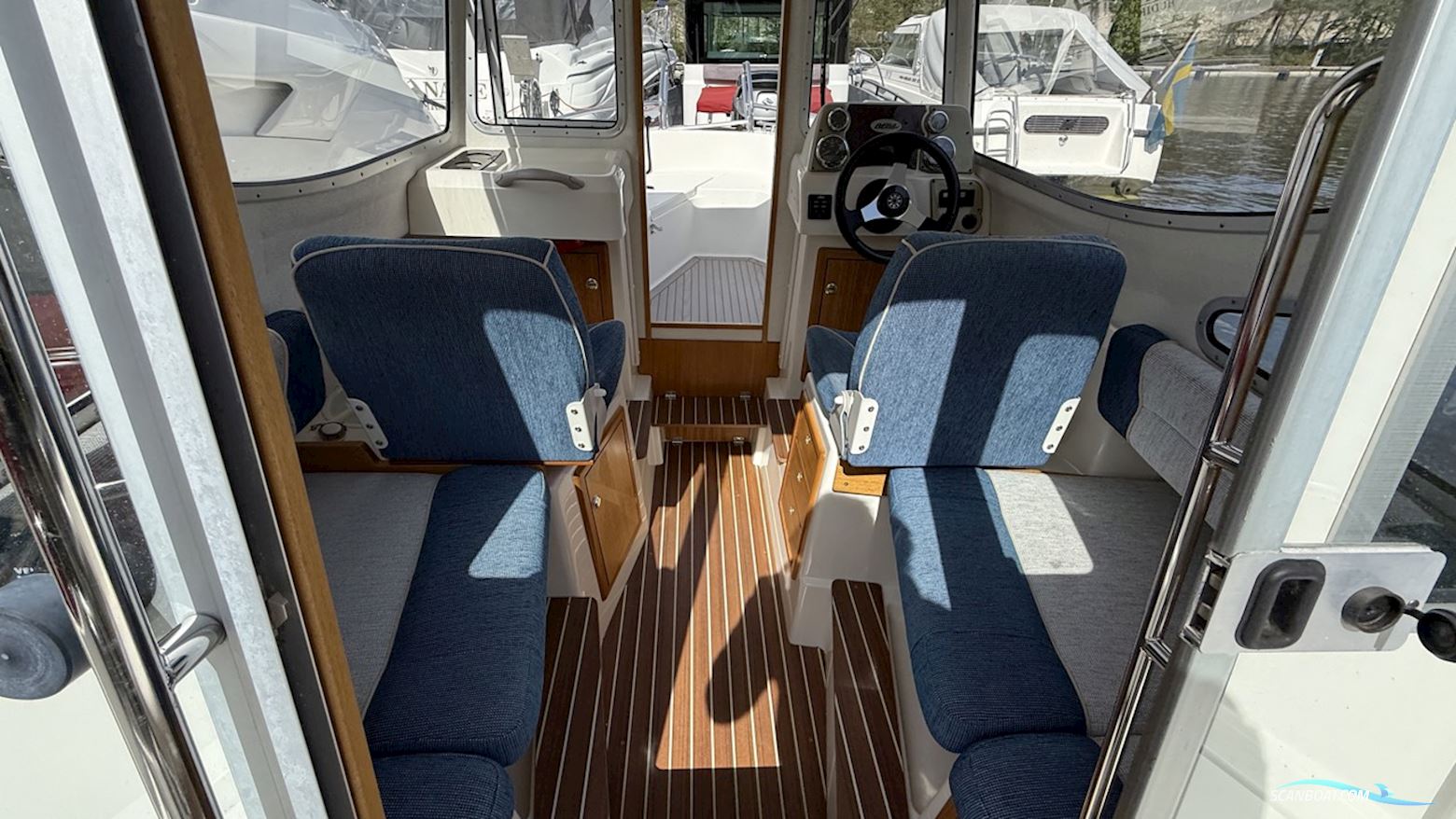 Bella 580 C