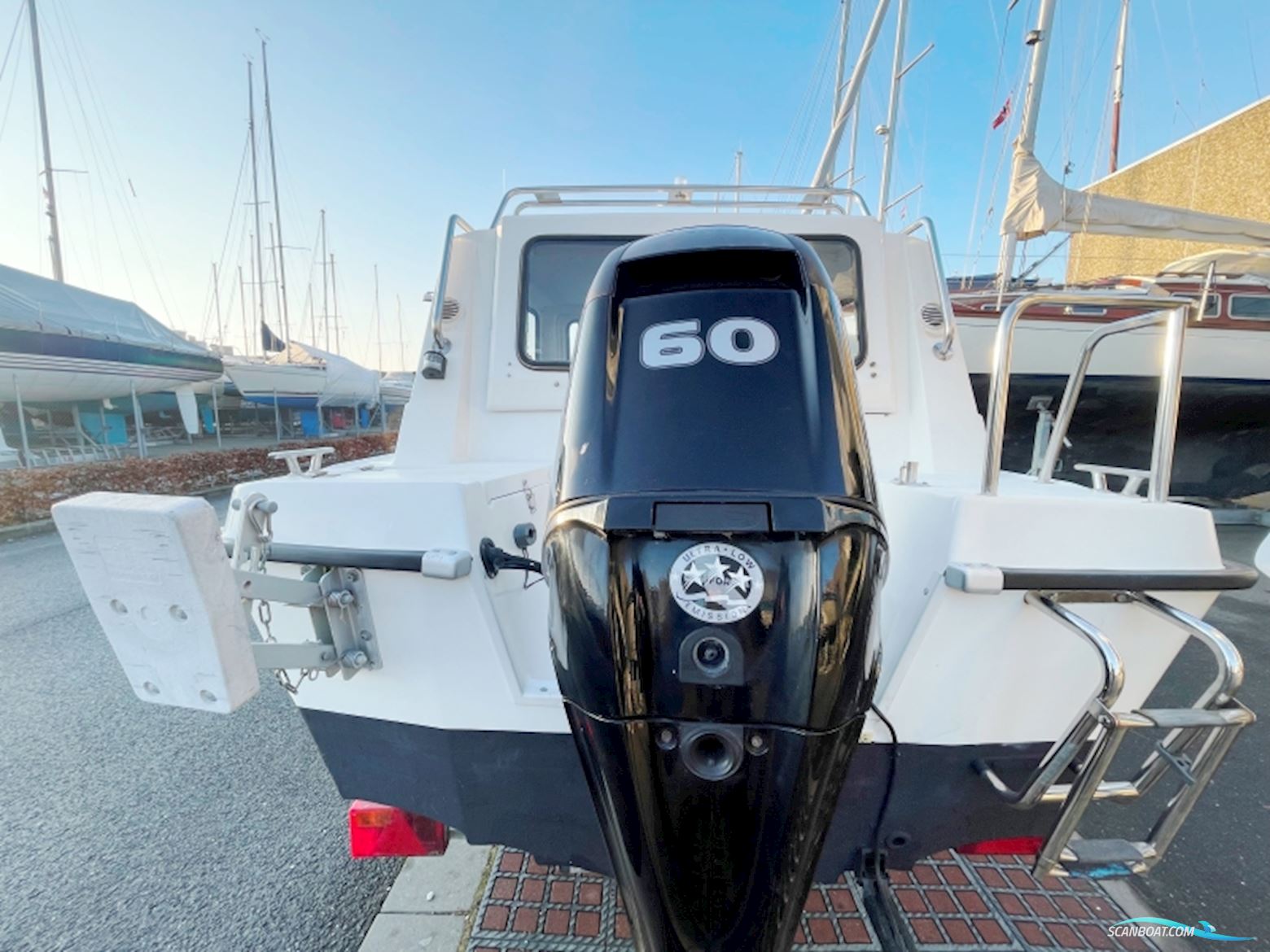 Bella 581 L Kabinebåd