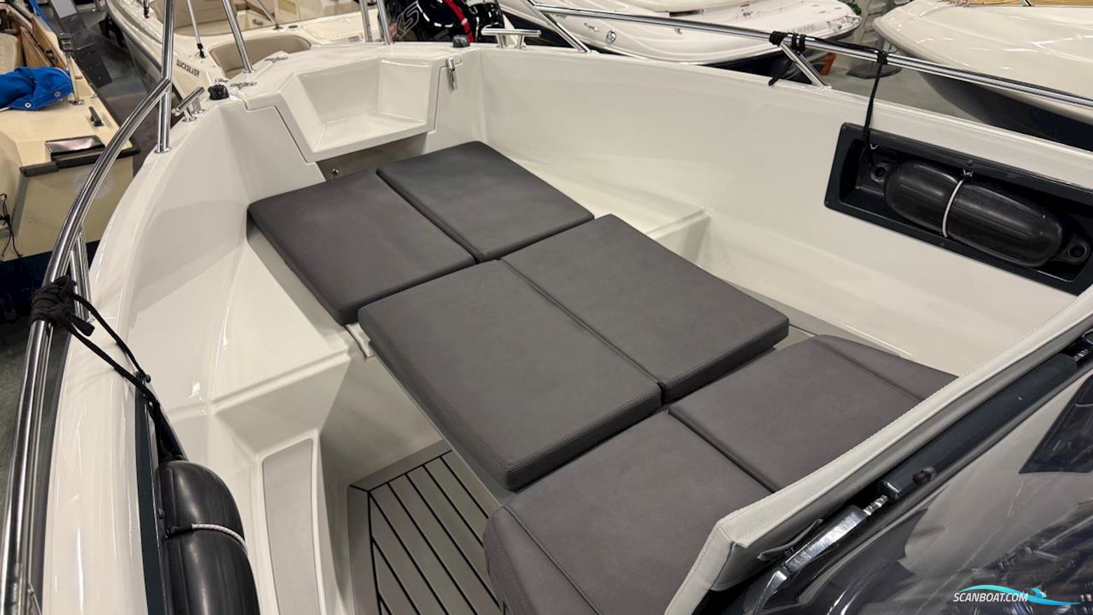 BELLA 600 R