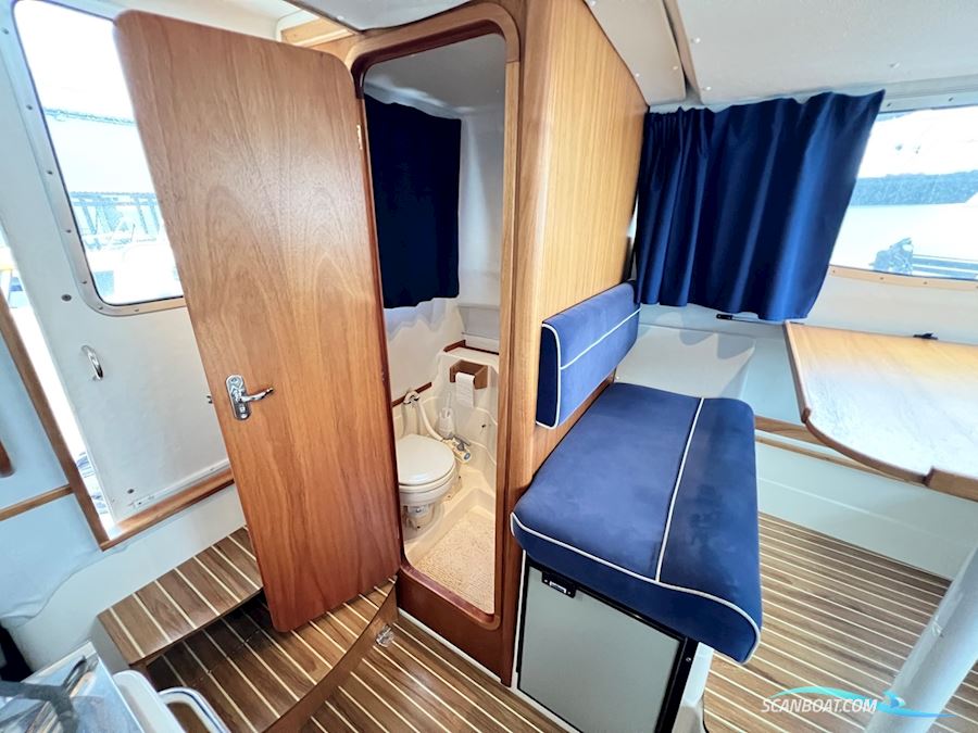Bella Falcon 26