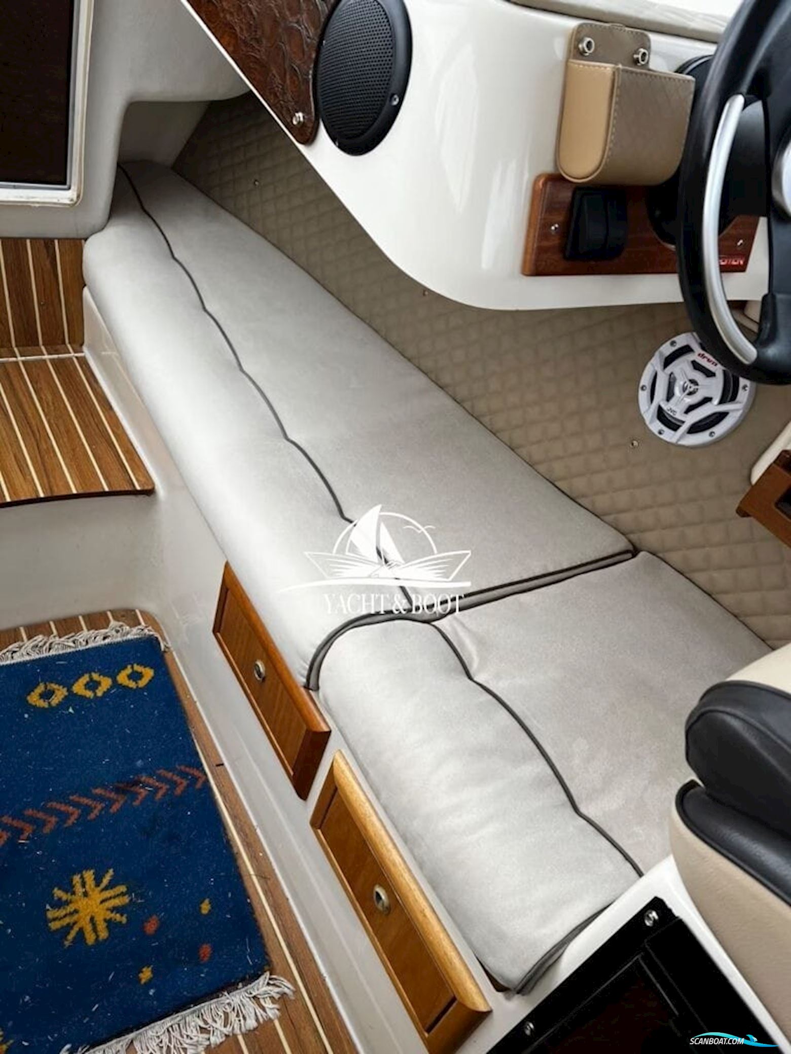 Bella Flipper OC 630