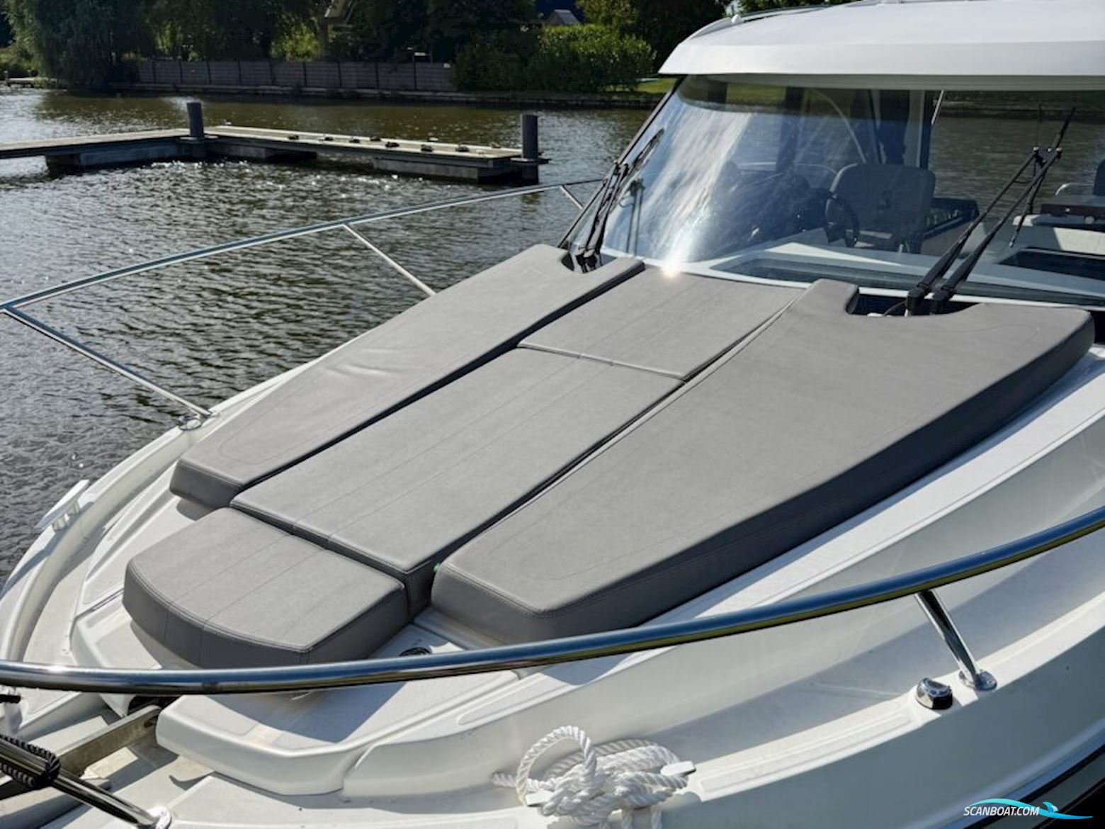 Beneteau  Antares 9