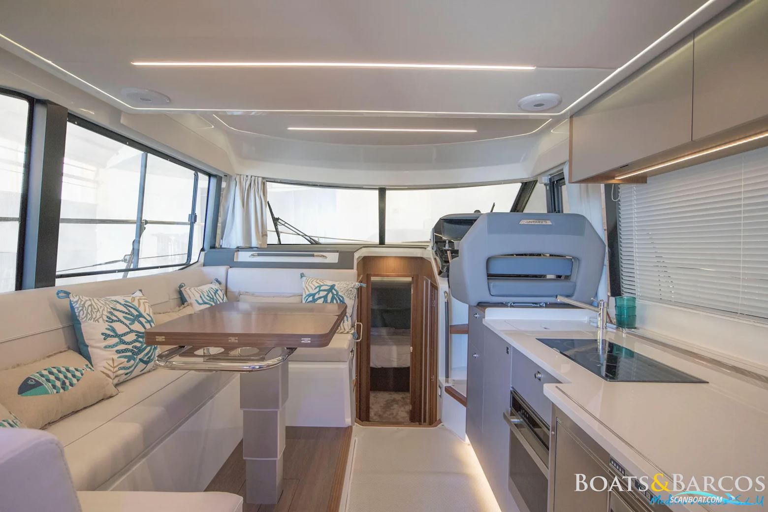 Beneteau Antares 12 Fly Sport