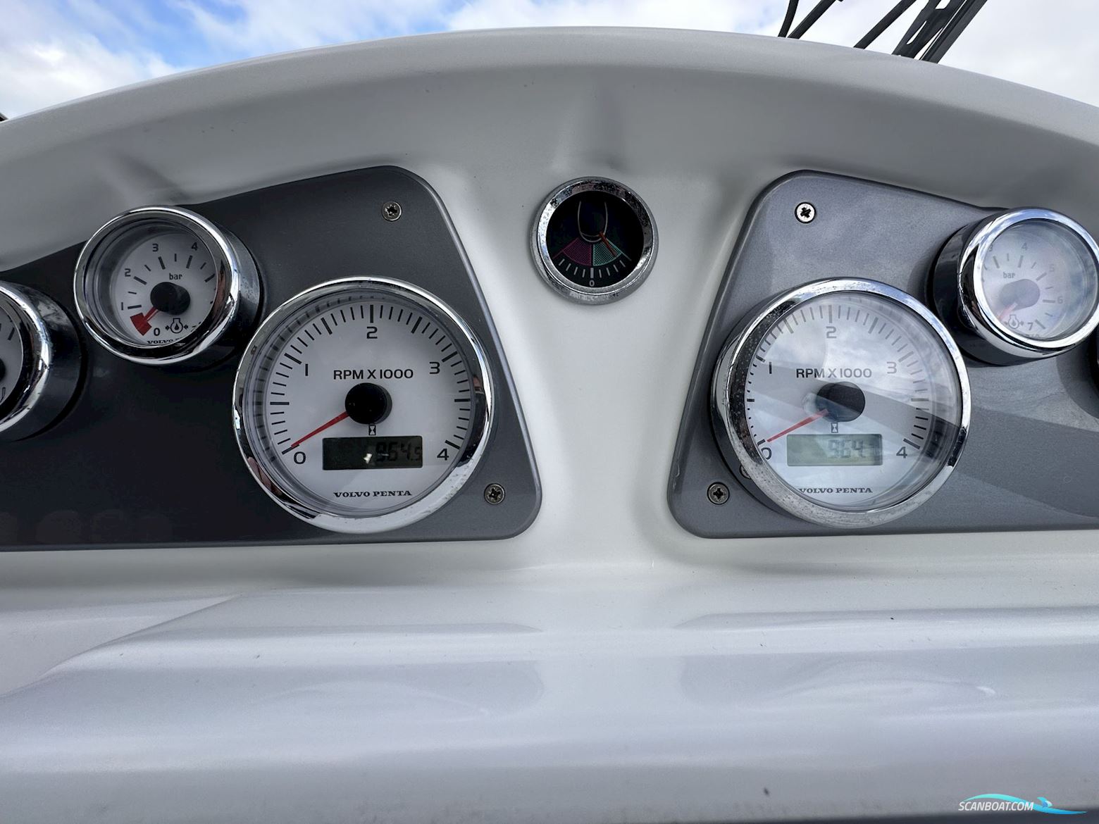 Bénéteau Antares 12