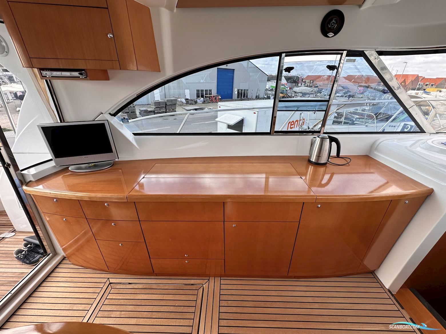 Bénéteau Antares 12