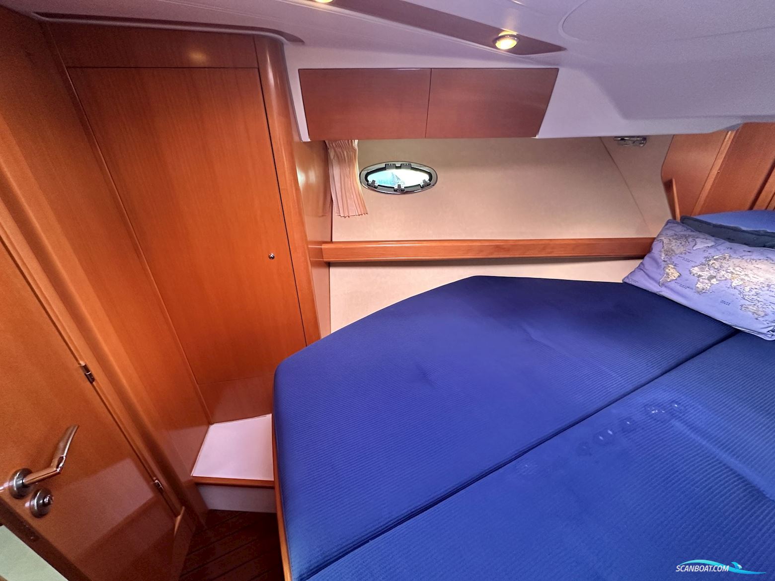 Bénéteau Antares 12