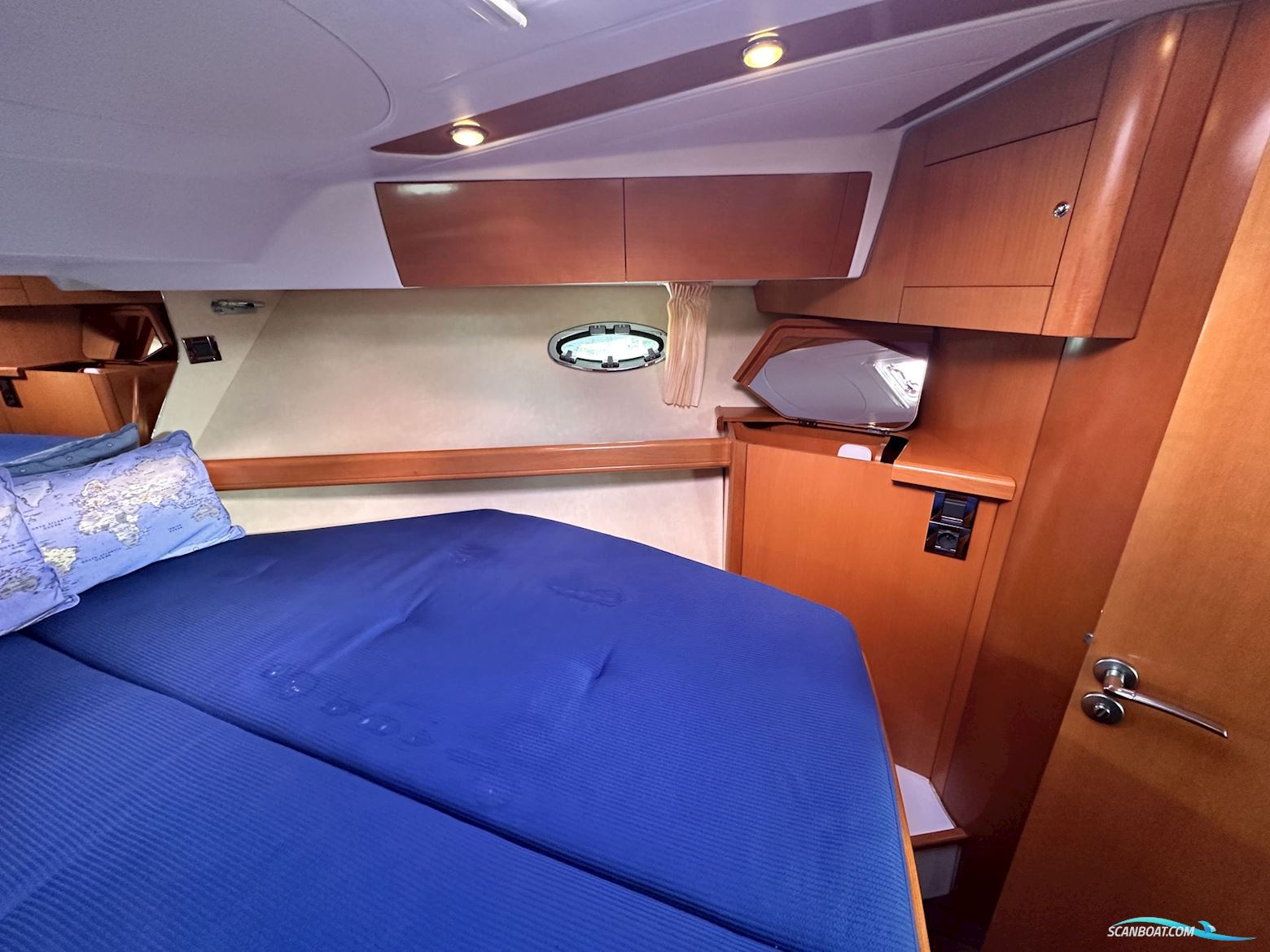 Bénéteau Antares 12