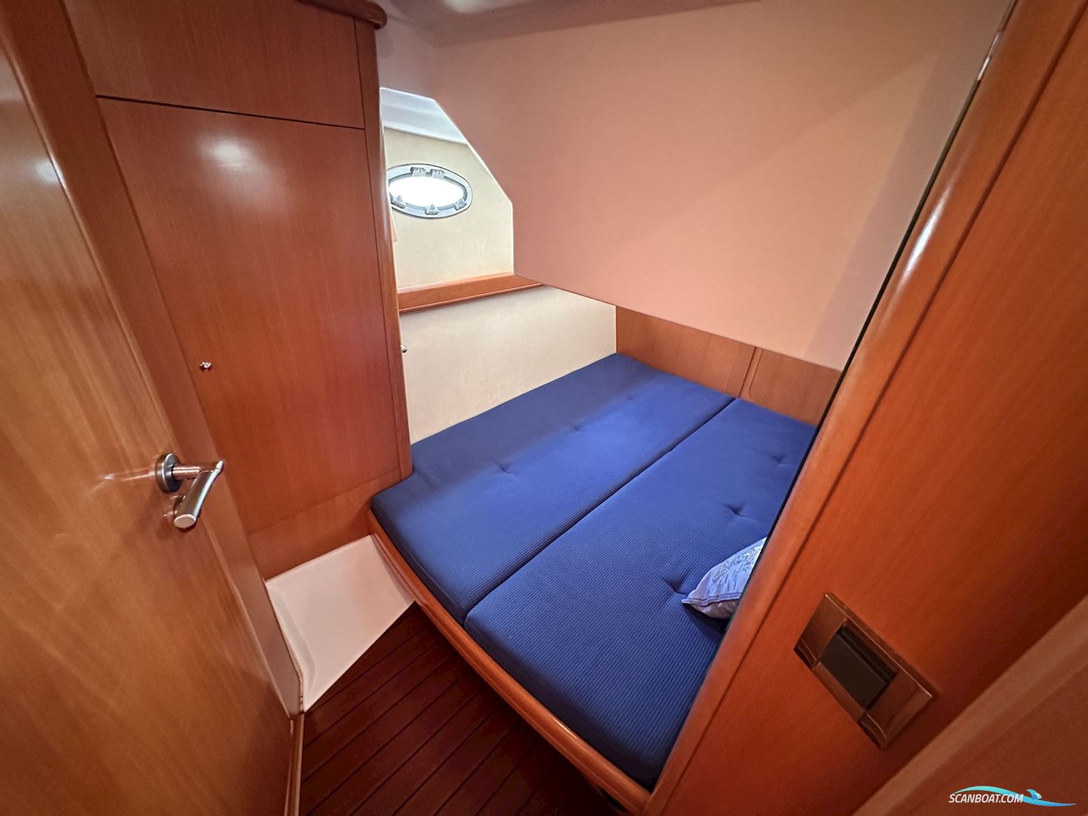 Bénéteau Antares 12