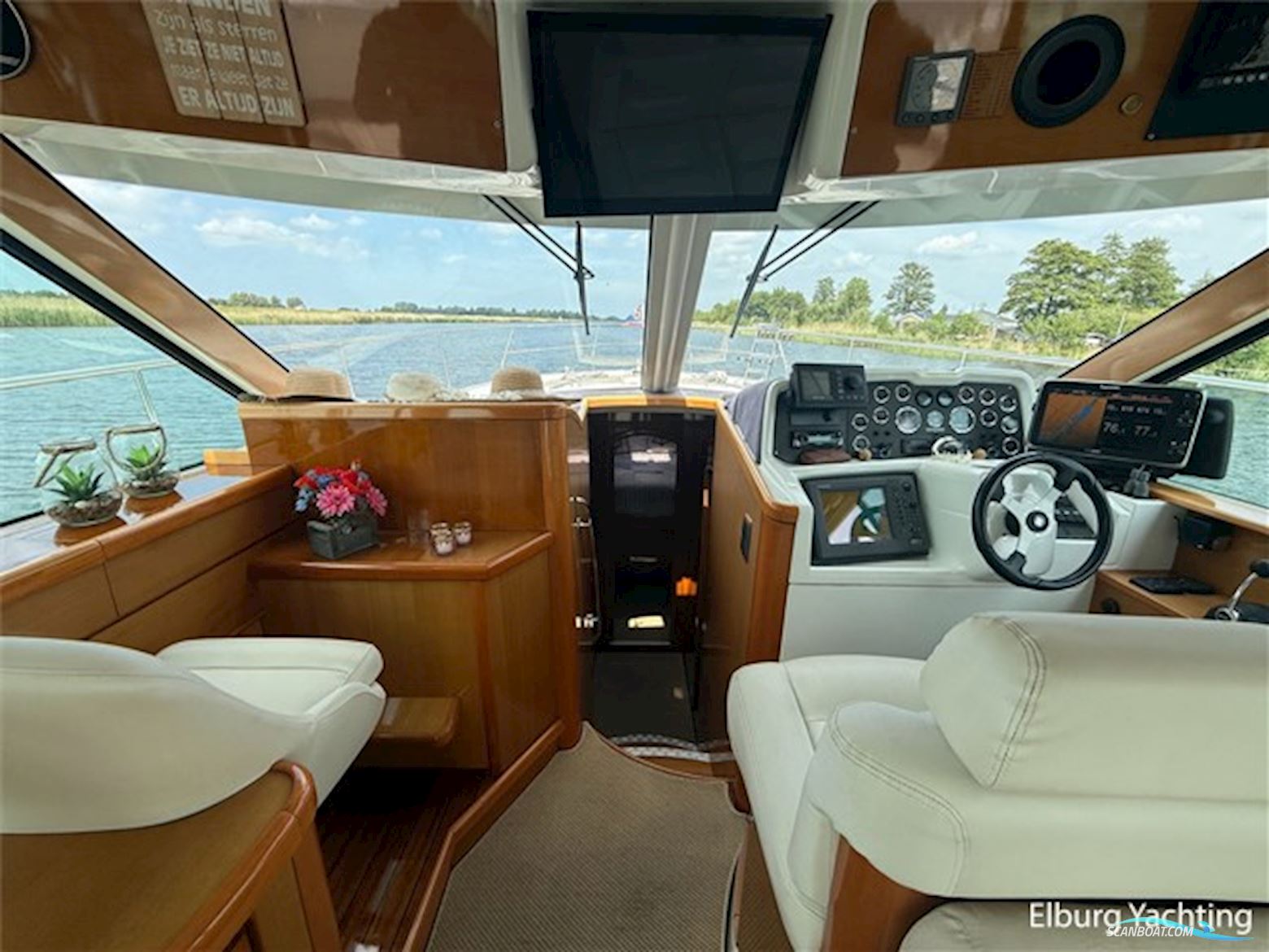 Beneteau Antares 13.80
