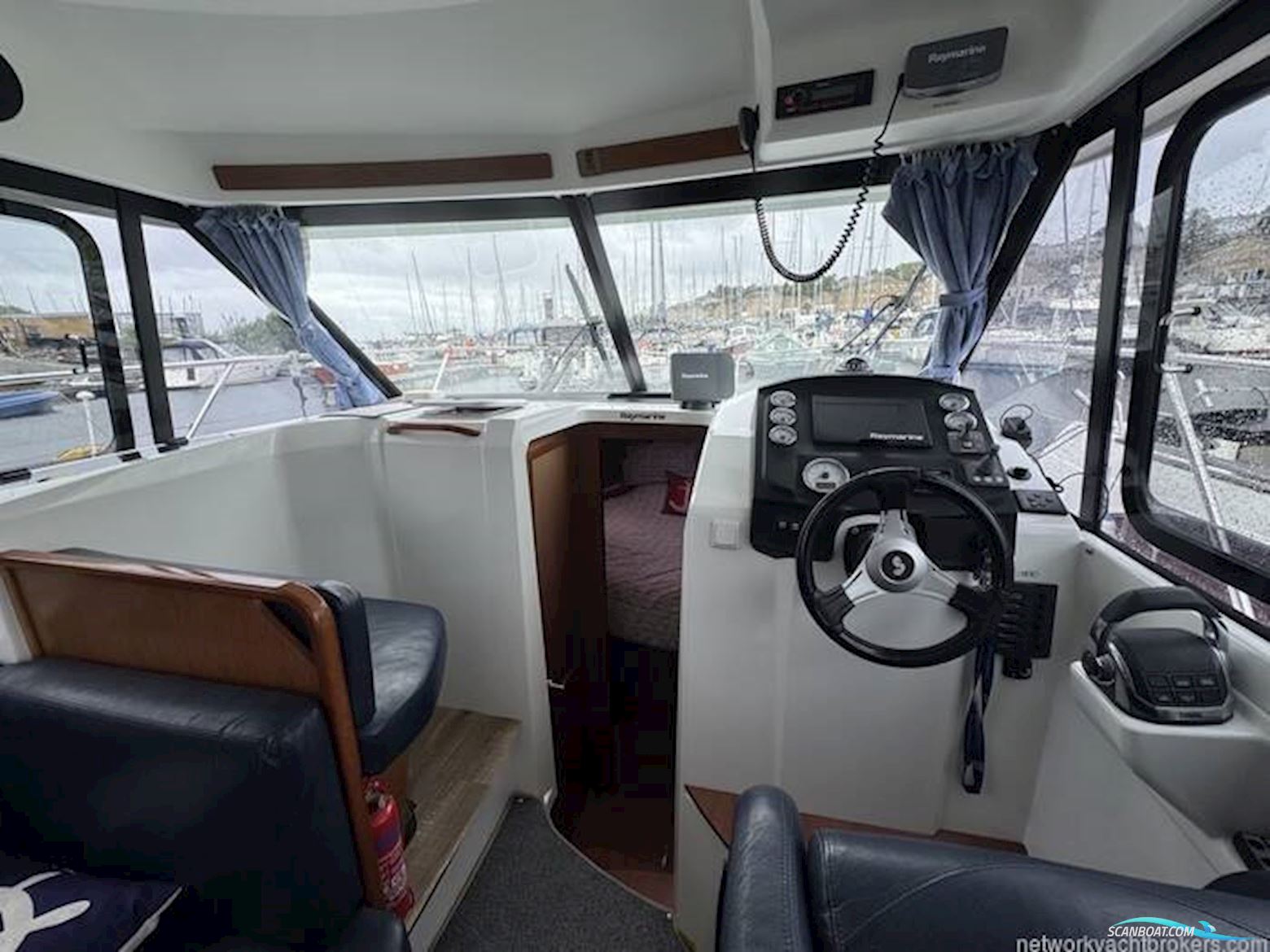 Beneteau Antares 30