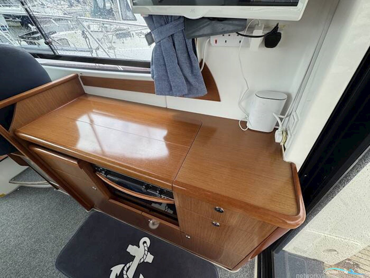 Beneteau Antares 30
