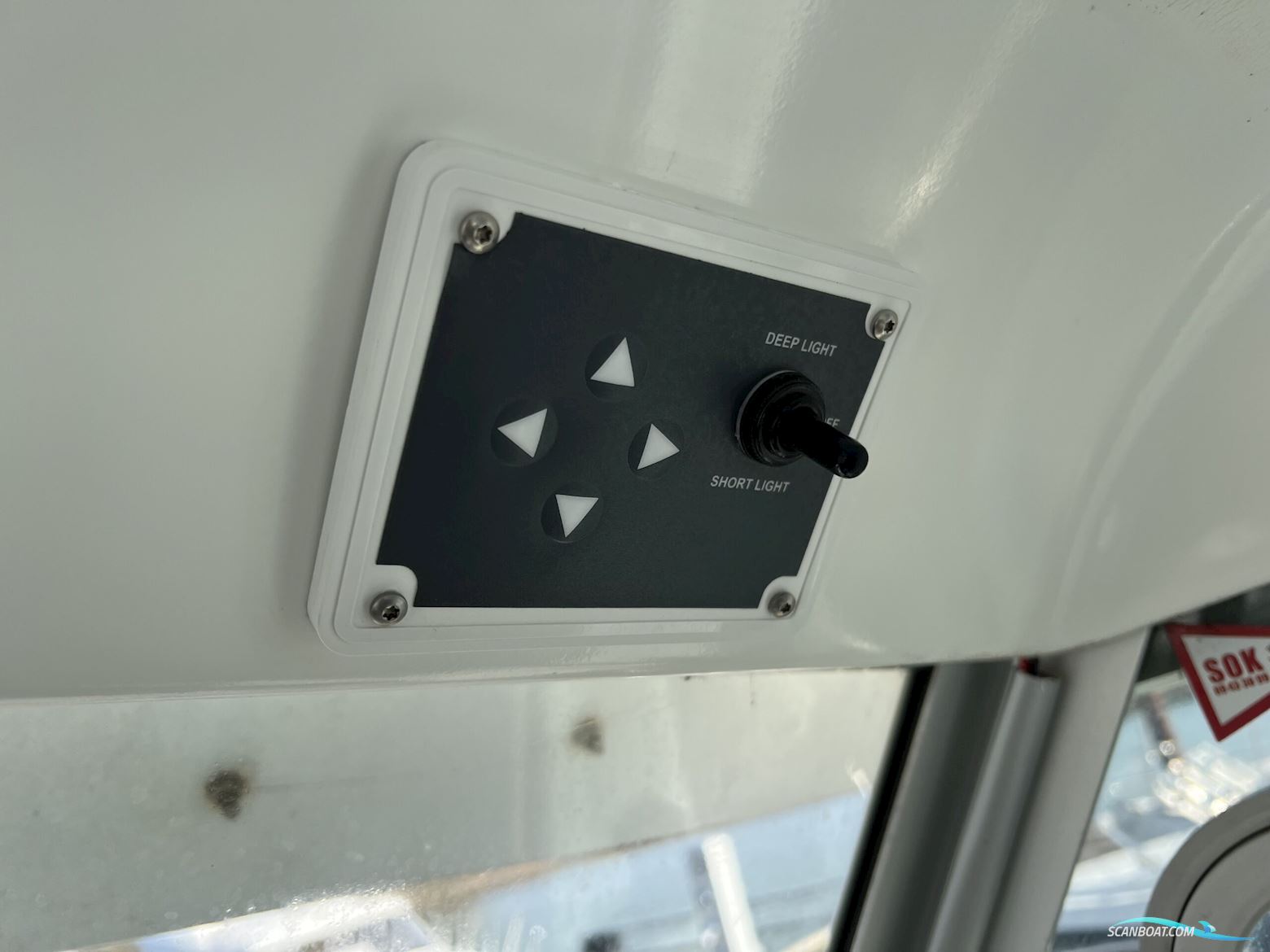 Beneteau Antares 620