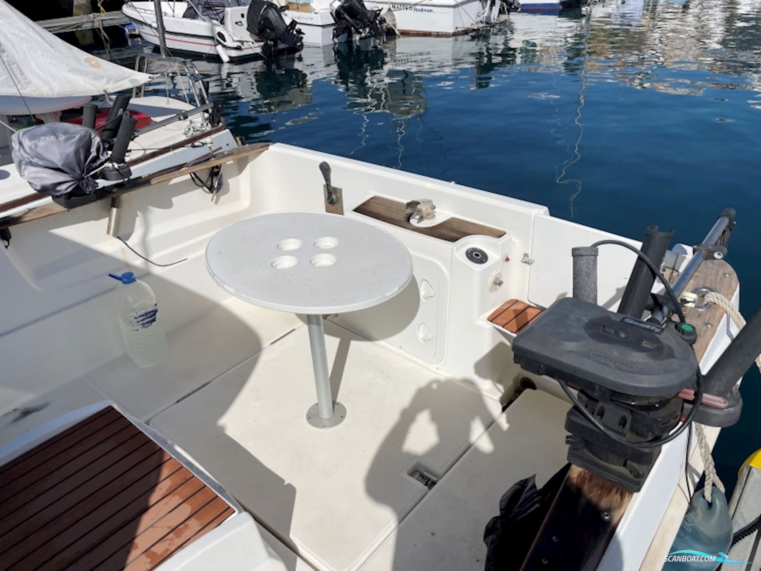 Beneteau Antares 650