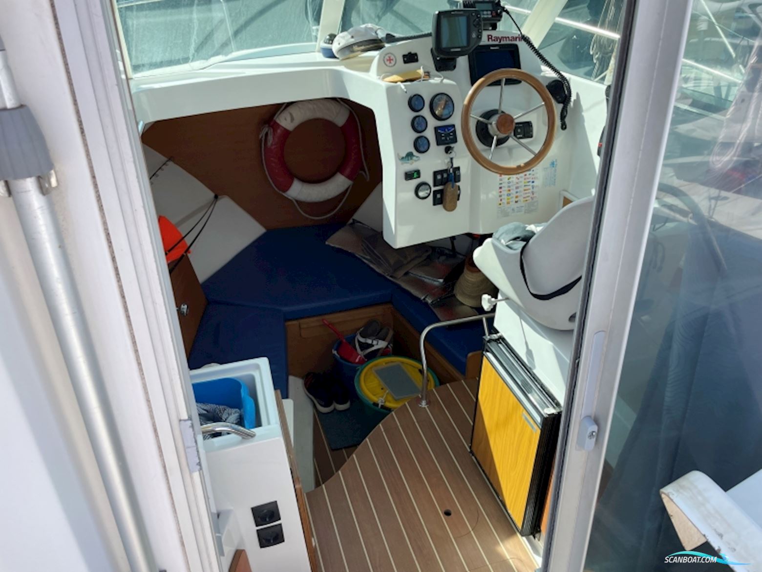 Beneteau Antares 650
