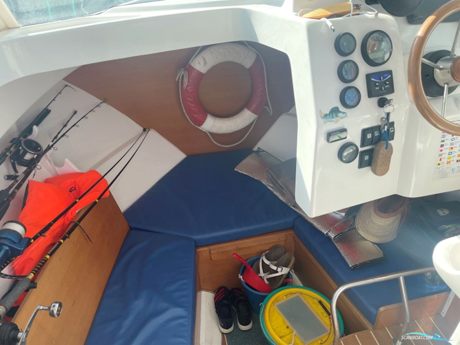 Beneteau Antares 650