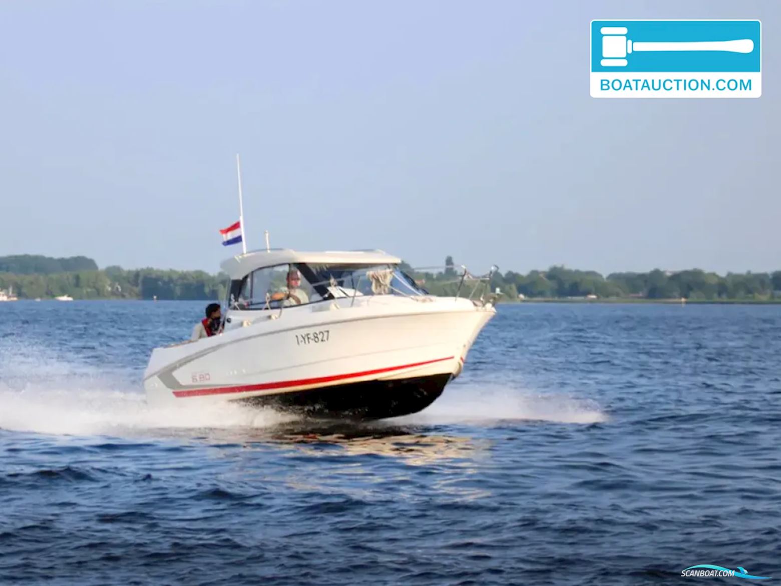 Beneteau Antares 680 Motorbåt 2015, med Suzuki motor, Holland