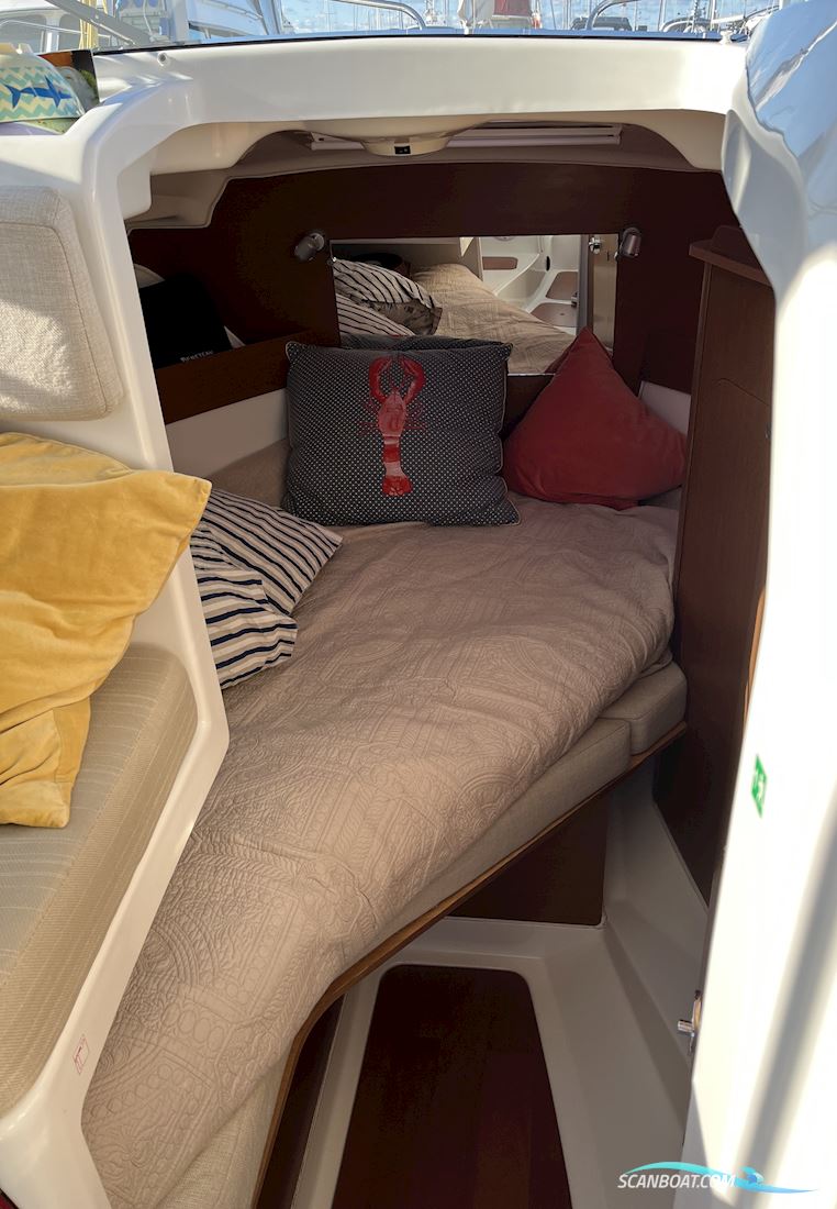 Beneteau Antares 7.80