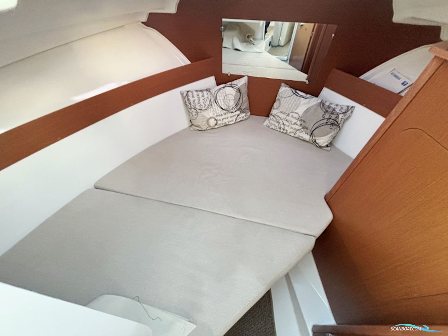 Beneteau Antares 7.80