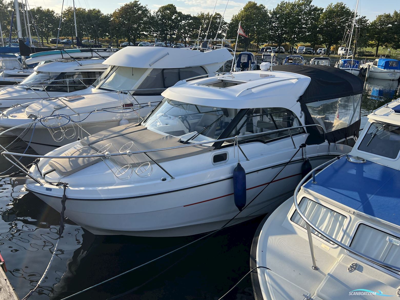 Beneteau Antares 8 Motorbåt 2015, med Mercury motor, Danmark