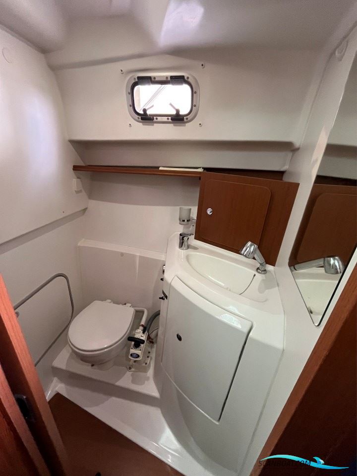 Beneteau Antares 8 Seamotion